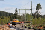 218 304-4 und 225 010-8 mit Schienenwagen in Aha 18.5.16