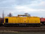 Die 710 964-8 der Bahnbau-Gruppe, abgestellt am 04.04.2011 im Bf Oranienburg.
