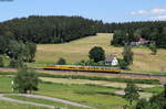 Mess NbZ 94333 (Kehl-Konstanz) mit Schublok 111 059-2 bei Stockburg 20.6.18