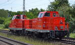 DB Netz AG, Maschinenpool Berlin (Netz Notfalltechnik) mit der Doppeltraktion  714 115  (NVR:  99 80 9170 015-8 D-DB ) +  714 114  (NVR:  99 80 9170 014-1 D-DB ) am 18.07.22 Vorbeifahrt Bahnhof