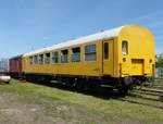 D-LDK 75 80 2811 174-1 Begleiterwagen am 01.06.2019 beim Eisenbahnfest im Eisenbahnmuseum Weimar.