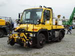 Zweiwege Mercedes Benz Unimog U400 am 24.09.17 beim Hafenfest in Aschaffenburg