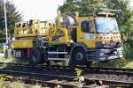 16.9.2007: 16.9.2007: Zwei-Wege-LKW fr den Oberleitungsbau am Bahnhof in Schandelah.