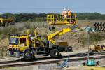 16.9.2007: Zwei-Wege-LKW fr den Oberleitungsbau bei der Arbeit.