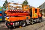 VGF Mercedes Benz Actros 1843 Turmdrehwagen mit Hilton Kommunal GmbH Aufbau der Fahrstromtechnik am 19.09.26 beim 30 Jahre VGF Jubil�umsfest in Frankfurt Eckenheim