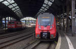 Der RE9 steht in Aachen-Hbf.