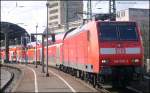 146 030 mit dem RE10127 nach Hamm (Westf.) bei der Ausfahrt von Aachen Hbf 28.3.2009