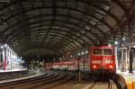 111 014 mit dem RE10433 nach Dortmund in Aachen Hbf 21.11.09