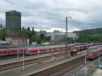 Blick auf dem Bahnhof Aalen. Zu diesem Zeitpunkt war der Bahnhof voll mit Ex-Solberlingen, sowie mit einem Doppelstockzug. Aufgenommen am 12.05.07