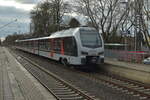 Am 3.2.2017 ist dieser noch von Abellio betriebene Triebzug in Anrath zusehen als RB 35 nach Wesel.