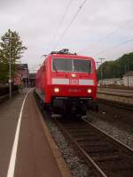 Hier steht 120208 als Zuglok eines RE9 nach Siegen in Au(Sieg).