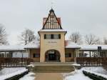 Portal des Bahnhof Bad Saarow-(Pieskow) am 22.