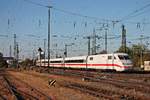 Nachschuss auf 402 045-9/401 512-9  Memmingen  am Nachmittag des 18.10.2017 bei der Ausfahrt als ICE 274 (Basel SBB - Berlin Ostbahnhof) aus Basel Bad Bf in Richtung Weil am Rhein.