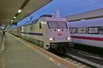 Einfahrt von 101 057-8 mit den Wagen des NJ 40470, Zürich HB - Hamburg-Altona, in Basel Badischer Bahnhof am 21.06.2022