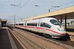 Nachschuss auf NS 406 053-9, der als ICE 104 (Basel SBB - Amsterdam CS) am 12.05.2015 zusammen mit 406 004-2 als ICE 504 (Basel SBB - Köln Hbf) in den Badischen Bahnhof von Basel einfuhr.