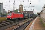 Mit einem SAMSKIP-Containerzug fuhr am 15.06.2015 die 185 119-5 durch den Badischen Bahnhof von Basel in Richtung Rangierbahnhof Muttenz.
