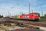 RHC 2051 (185 582-4), Alpha Trains/RheinCargo 119 008-0 und RHC DE62 (266 062-9) am 26.06.2015 abgestellt auf dem angemieteten RheinCargo-Abstellgleis in Basel Bad Bf.