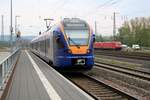 Nachschuss auf 428 051 (Stadler Flirt) der cantus Verkehrsgesellschaft mbH als CAN24215 (R5) von Kassel Hbf nach Fulda, der den Bahnhof Bebra verlässt.