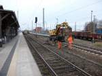 Neue Kabelschchte werden am 08.November 2010 auf dem Bahnhof Bergen/Rgen verlegt.