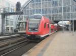 Hier ein RE1 von Frankfurt(Oder) nach Magdeburg Hbf., bei der Ausfahrt am 1.4.2010 aus Berlin Alexanderplatz.