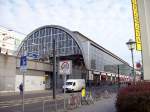 Alexanderplatz (Stadt- und Regionalbahn), Bahnhofshalle, Sdseite an der Gontardstrae (06.10.2010)