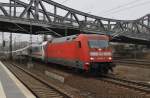 Hier 101 128-7 und 101 101-4 (Zugschluss) mit IC2207 von Berlin Gesundbrunnen nach München Hbf., bei der Einfahrt am 28.3.2014 in Berlin Gesundbrunnen.