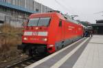 Hier 101 140-2 mit IC2355 von Frankfurt(Main) Flughafen Fernbahnhof nach Ostseebad Binz, dieser Zug stand am 28.3.2014 in Berlin Gesundbrunnen.