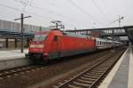 Hier 101 127-9 mit IC2354 von Berlin Gesundbrunnen nach Köln Hbf., bei der Einfahrt am 28.3.2014 in Berlin Gesundbrunnen.