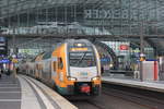 445 107 als RE2 Wittenberge-Cottbus am 24.10.2019 im Berliner Hbf.