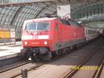 Nicht nur in Berlin Hbf(tief) habe ich die 120 beobachtet.Am 13.09.2008 traf ich die 120 137 mit einem IC aus Schipool im oberen Bahnhof vom Berliner Hbf.