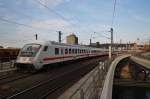 Hier IC2242 von Berlin Ostbahnhof nach Mnster(Westf)Hbf., bei der Einfahrt am 30.4.2012 in Berlin Hbf.