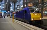 Hier 146 522-8 mit X68904 von Warnemnde nach Leipzig Hbf., dieser Zug stand am 26.5.2012 in Berlin Hbf.(tief).