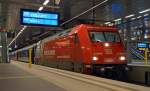 101 080 stand mit dem EC 379 am 12.01.13 im Berliner Hbf.