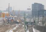 18.3.2013 Berlin Hbf, Bahnhofsvorfeld, Einfahrt in den Tunnel von Norden, links Bausstelle fr die neue S-Bahn (S21)