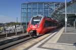 Hier 442 134 und 442 137 als RE7 (RE18712) von Bad Belzig nach Wünsdorf-Waldstadt, bei der Ausfahrt am 1.5.2013 aus Berlin Hbf.