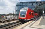 Hier ein RE2 (RE37364) von Wittenberge nach Cottbus, bei der Ausfahrt am 1.5.2013 aus Berlin Hbf.