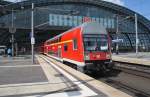 Hier ein RE1 (RE18999)  Baumblten-Express  von Werder(Havel) nach Berlin Ostbahnhof, bei der Ausfahrt am 1.5.2013 aus Berlin Hbf.