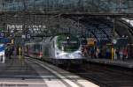 5 370 010 PKP Intercity  Heineken Open'er Festival 2013  mit dem EC 43  Berlin-Warszawa-Express  von Berlin Hbf nach Warszawa Wschodnia im Berliner Hbf. 15.06.2013