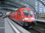 Am 12.Mai 2012 war,im Berliner Hbf,182 008 mein erster DB Taurus den ich fotografierte,an diesem Tag zog der Taurus einen RE von Cottbus nach Wismar.