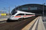 Hier 605 010-8  Wehrheim (Taunus)  als ICE380 von Berlin Ostbahnhof nach rhus H mit 605 014-0 als ICE35 von Berlin Ostbahnhof nach Kbenhavn H, bei der Ausfahrt am 17.8.2013 aus Berlin Hbf.