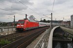 101 033-9 erreicht am 2.8.2016 mit dem IC2242 von Berlin Ostbahnhof nach Münster(Westf) Hauptbahnhof den Berliner Hauptbahnhof.