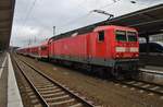 143 193-1 legte 10.3.2017 mit dem RE3 (RE3314) auf dem Weg von Berlin Hauptbahnhof (tief) nach Stralsund Hauptbahnhof einen Halt in Berlin Lichtenberg ein.