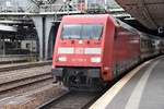 BERLIN, 24.06.2017, 101 130-3 mit dem IC 143 nach Amsterdam Centraal im Ostbahnhof