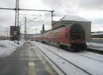 Hier ein RE7 von Bad Belzig nach Wnsdorf-Waldstadt, bei der Ausfahrt am 3.2.2010 aus Berlin Ostbahnhof.