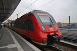 442 325-7 fährt am 11.2.2017 als RB24 (RB18363) von Senftenberg nach Eberswalde Hauptbahnhof in Berlin Ostkreuz ein.