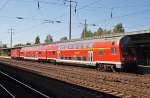 Hier eine RB14 (RB28756) von Senftenberg nach Berlin Schönefeld Flughafen, bei der Einfahrt am 3.10.2012 in Berlin Schönefeld Flughafen. 