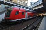 E28728 von Berlin Südkreuz nach Lutherstadt Wittenberg Hauptbahnhof wartet am 28.5.2017 in Berlin Südkreuz auf Abfahrt. Schublok war 146 106-0.