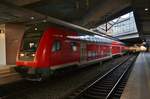 E28734 von Berlin Südkreuz nach Lutherstadt Wittenberg Hauptbahnhof steht am 28.5.2017 im Startbahnhof bereit. Schublok war 146 107.