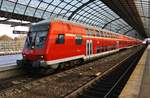 RB14 (RB18614)  Airport-Express  von Berlin Schönefeld Flughafen nach Nauen fährt am 31.10.2019 aus Berlin Spandau aus.