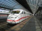 Hier 402 038-4  Saarbrcken  als ICE844 von Kln Hbf. nach Berlin Hbf.(tief), bei der Einfahrt am 8.7.2011 in Berlin Spandau.